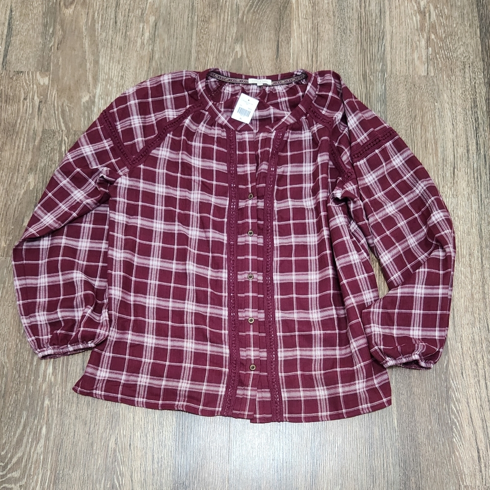 Kate and Sam Plaid Top Size XL